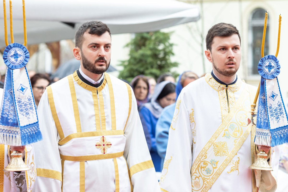 Hirotonie întru diacon la Paraclisul Catedralei Naționale 249109