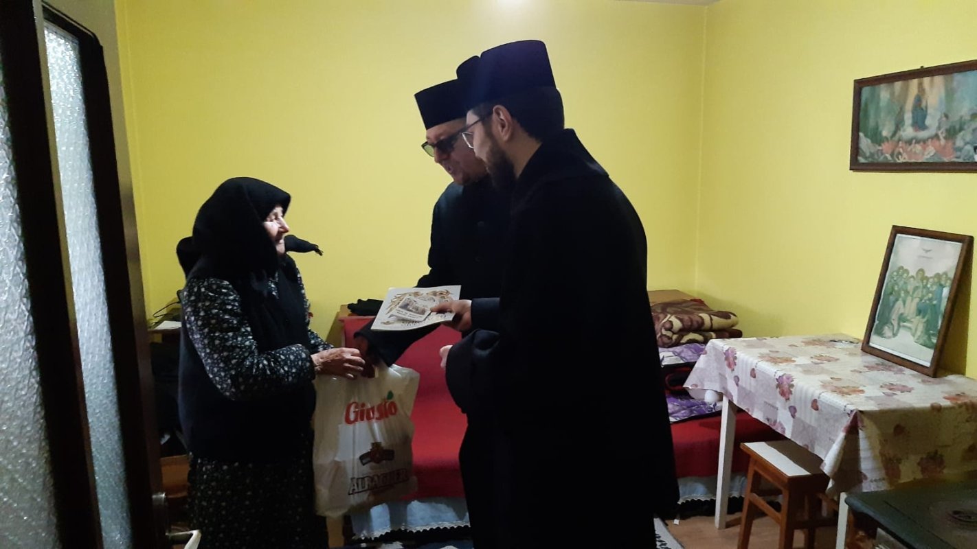 Chipuri de creștine jertfelnice pentru cântarea bisericească din Bărăgan 249273