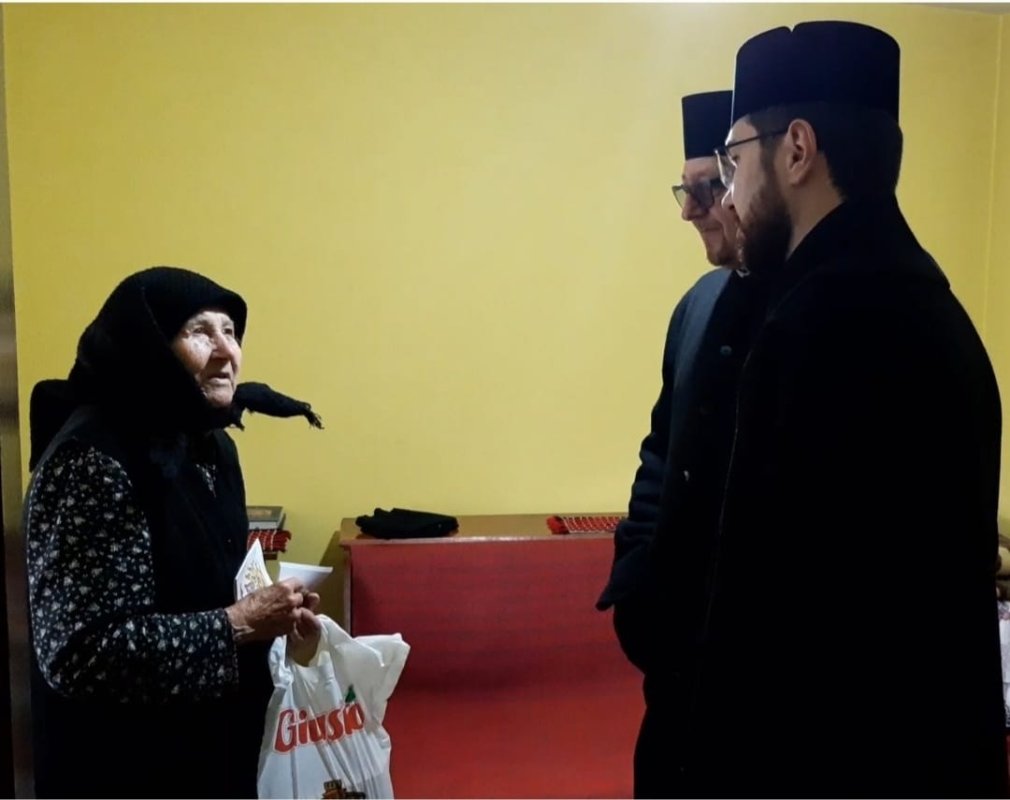 Chipuri de creștine jertfelnice pentru cântarea bisericească din Bărăgan 249276