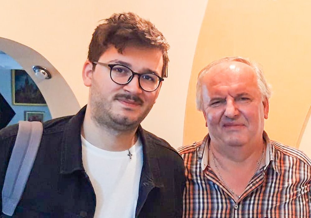 „Patriotismul - să faci un prezent care să conteze în lume” 249272