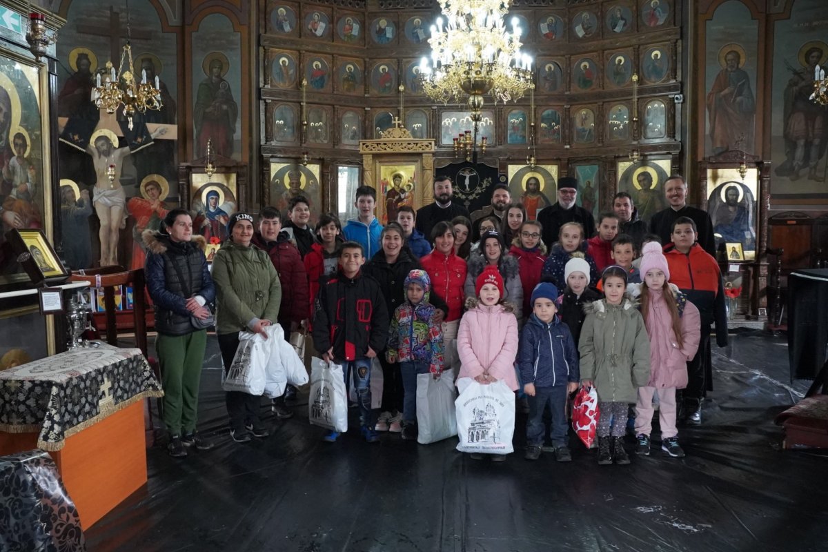 Filantropie și misiune la Dunărea de Jos 249527