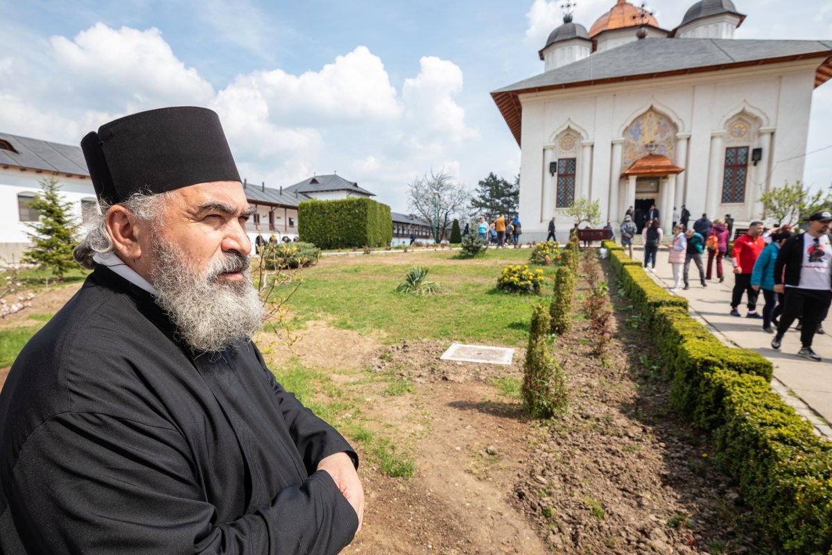 Sărbătorirea Sfântului Calinic la Mănăstirea Cernica 249760