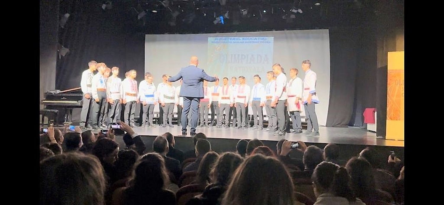 Corul Seminarului din Târgoviște, câștigătorul Olimpiadei Naționale Corale 249880