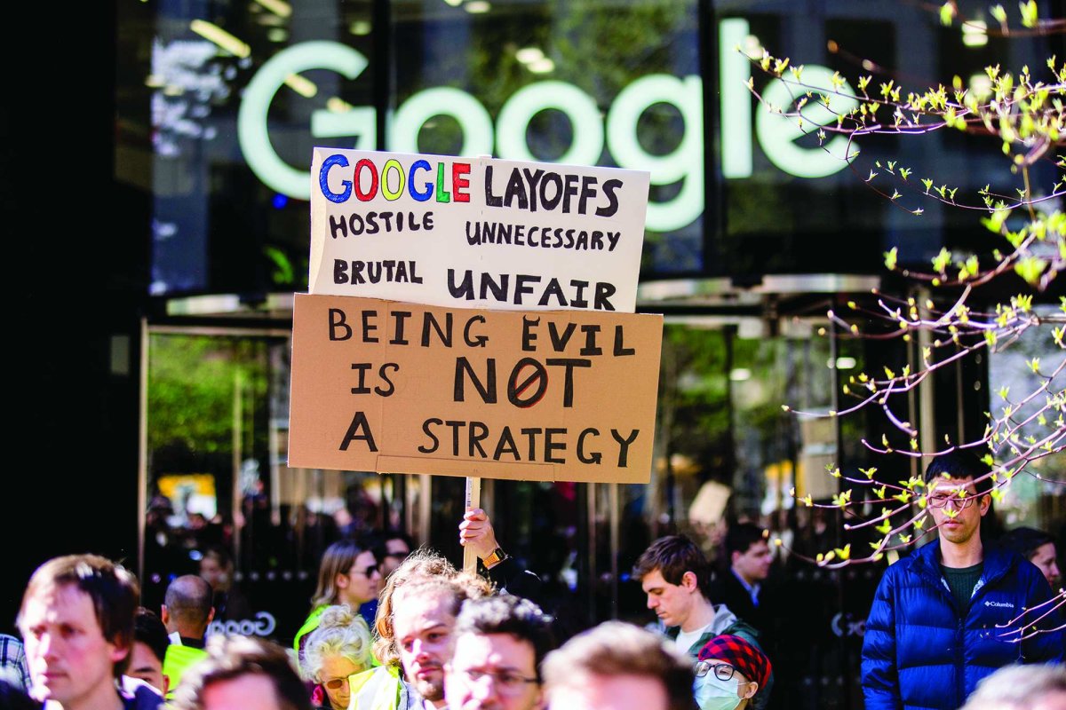 Greu de concediat 249775