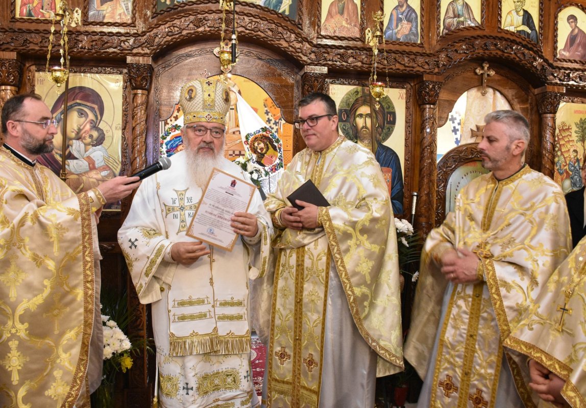 Hramul Bisericii „Intrarea Domnului în Ierusalim” din Florești, judeţul Cluj 249793