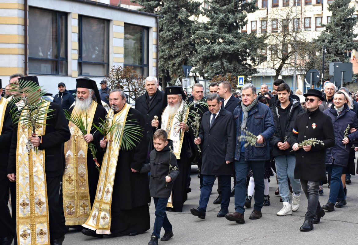 Hramul Bisericii „Intrarea Domnului în Ierusalim” din Florești, judeţul Cluj 249796