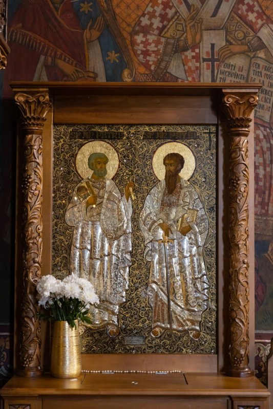 Pelerinaj și slujire arhierească în orașul Ploiești 249824