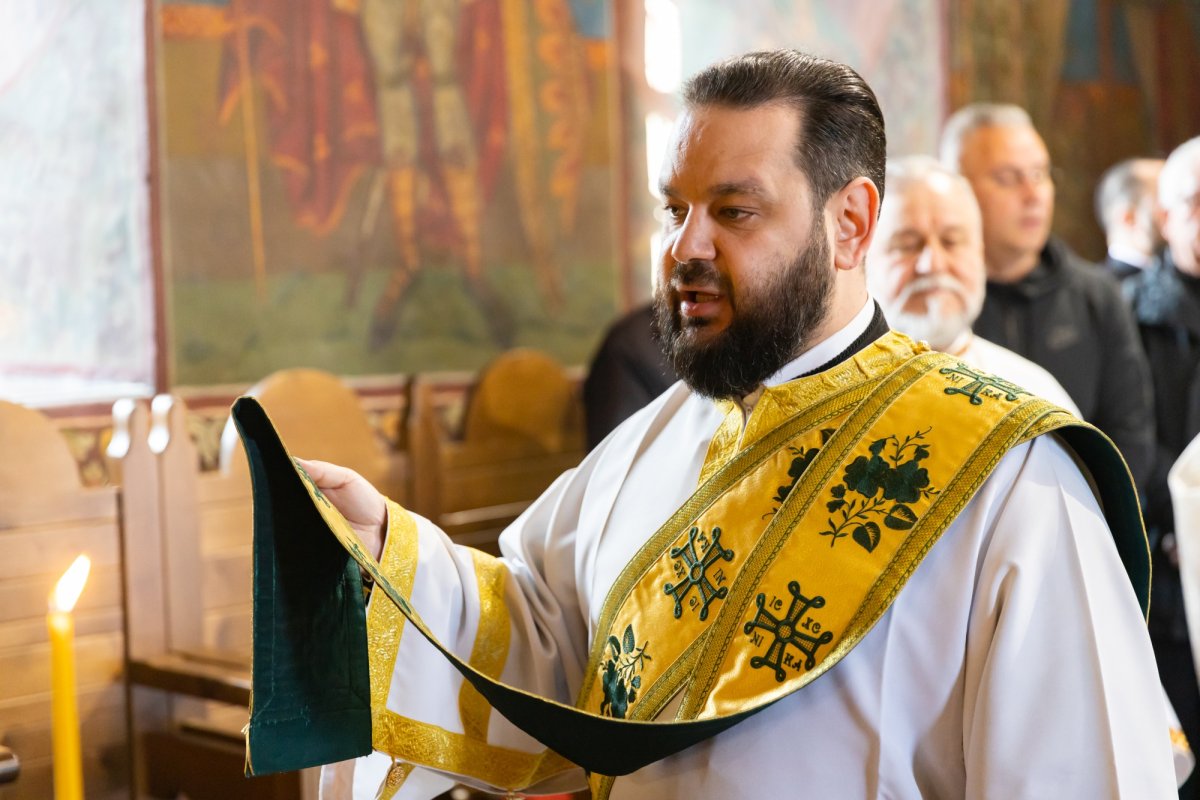 Pelerinaj și slujire arhierească în orașul Ploiești 249830