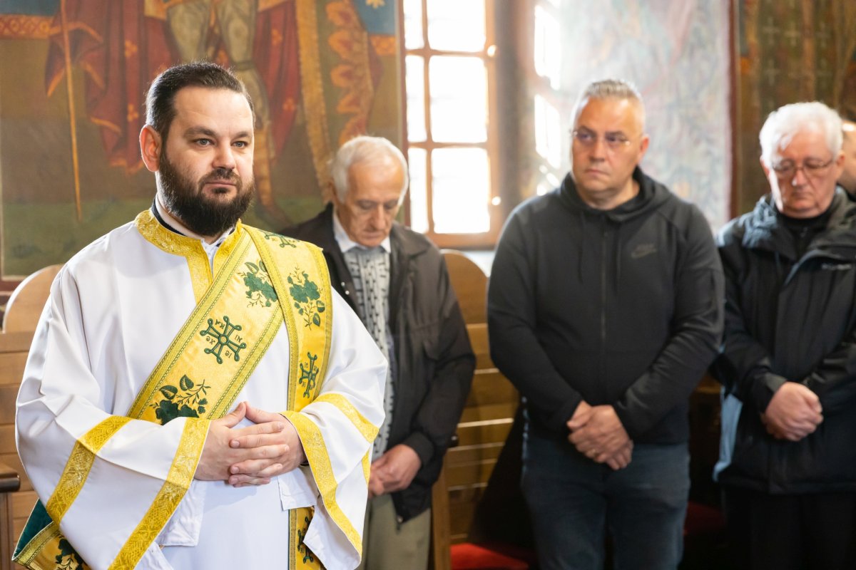 Pelerinaj și slujire arhierească în orașul Ploiești 249833