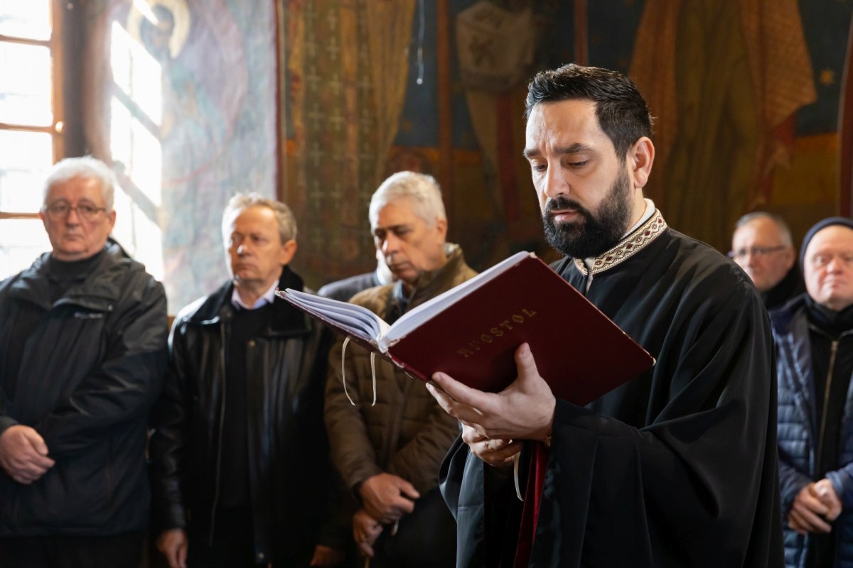 Pelerinaj și slujire arhierească în orașul Ploiești 249841