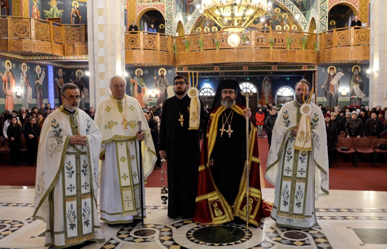 Praznicul Floriilor la Deva 249944