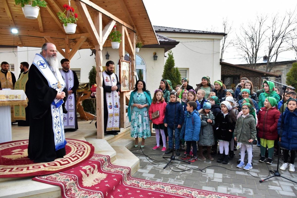 Sfințirea Centrului „Sfântul Ierarh Iosif cel Milostiv” din Bârlad 249921