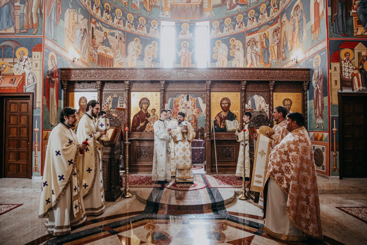 Slujiri arhiereşti la Cluj‑Napoca 249934