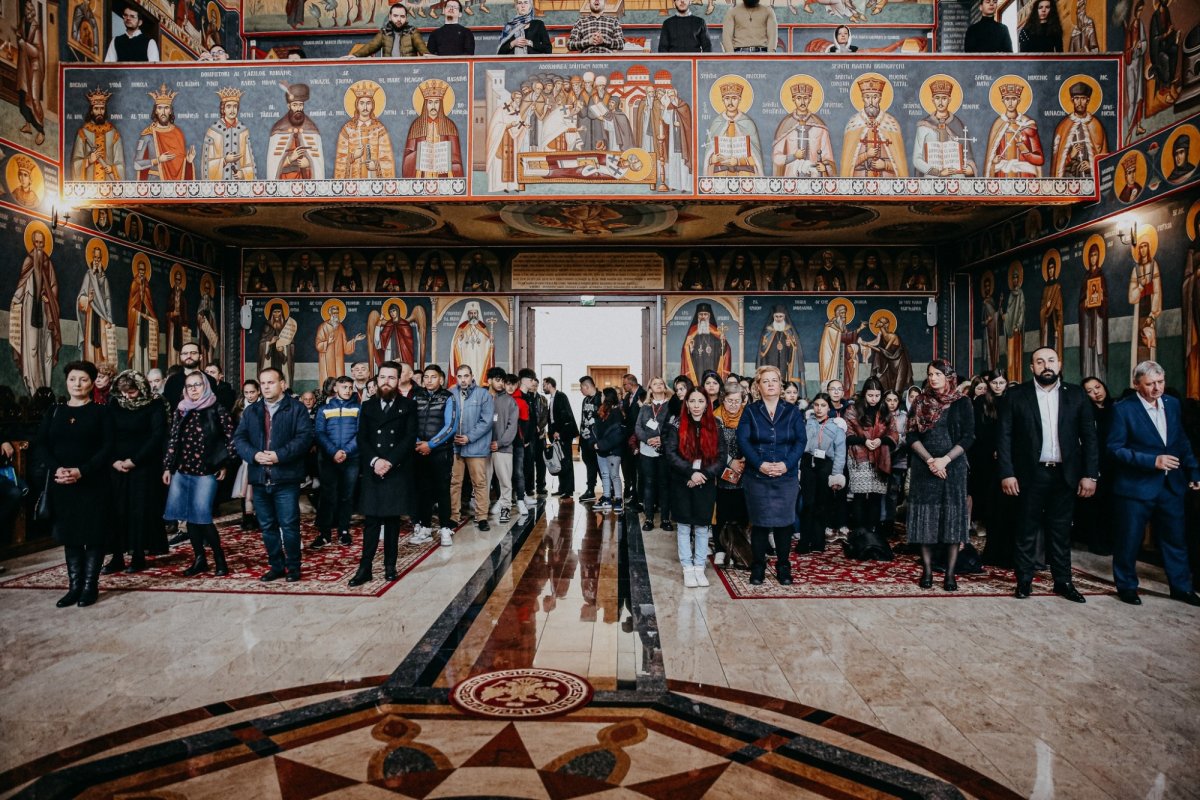 Slujiri arhiereşti la Cluj‑Napoca 249936