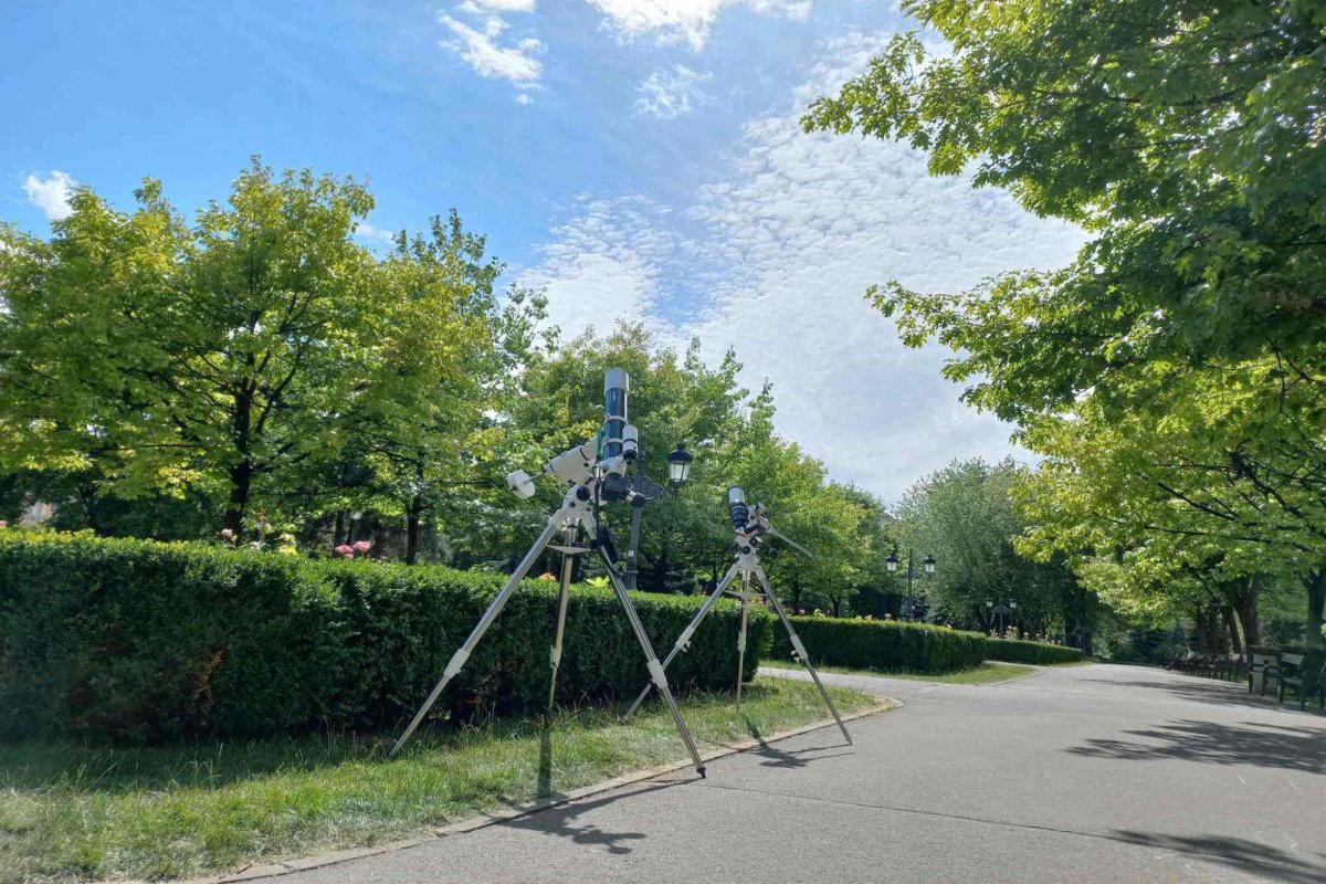 Observații solare lunare la Brașov 250093