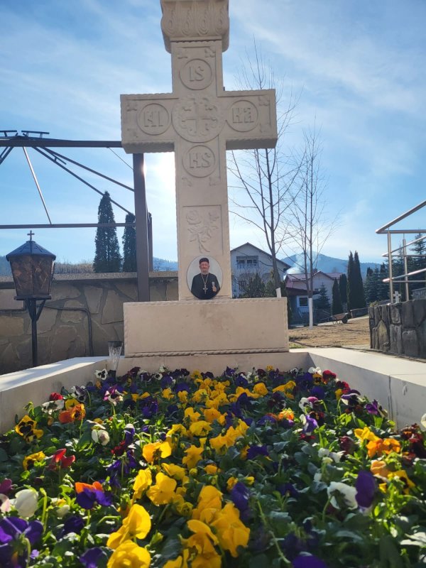 Părintele arhimandrit Nicodim Dimulescu - amintiri despre părintele stareț care m‑a tuns monah 250153