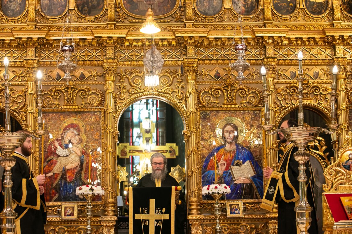 „Denia celor 12 Evanghelii” la Catedrala Patriarhală 250362