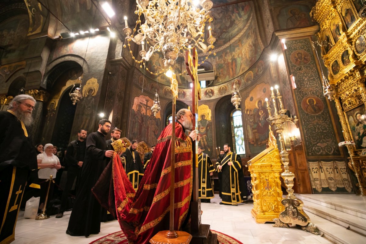 „Denia celor 12 Evanghelii” la Catedrala Patriarhală 250385