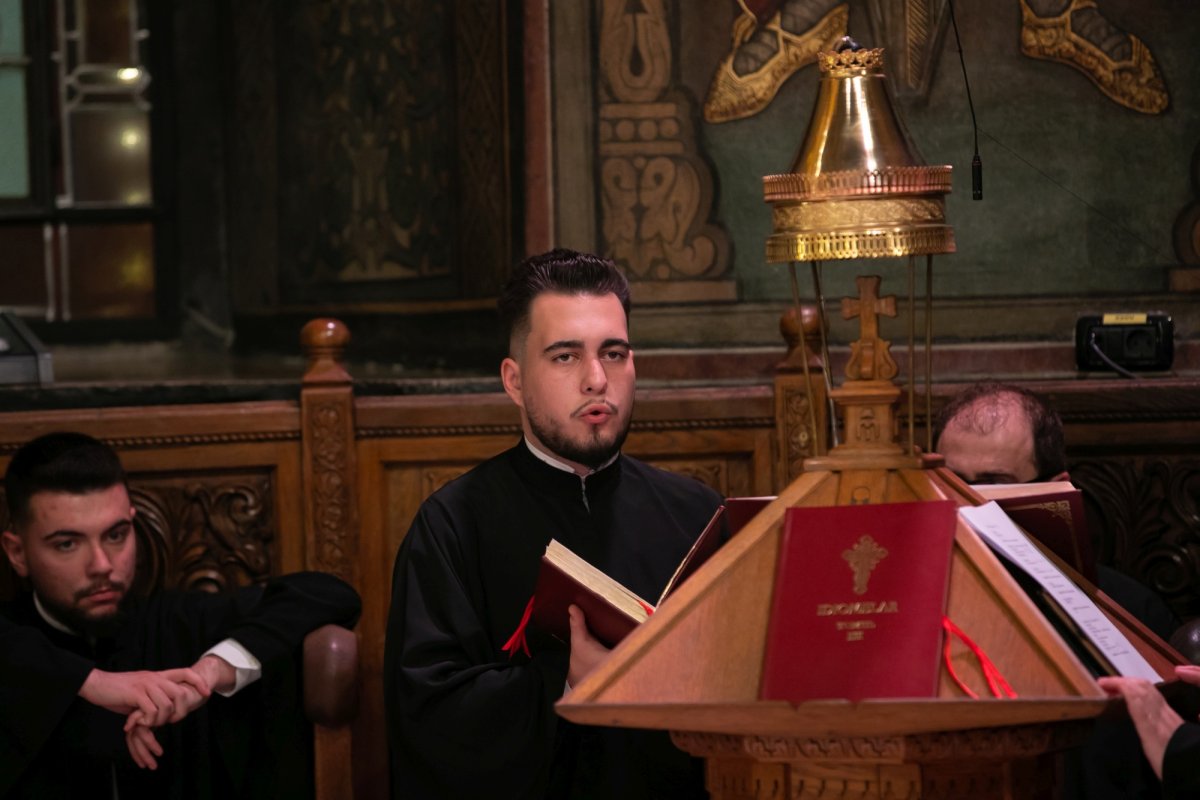 „Denia celor 12 Evanghelii” la Catedrala Patriarhală 250398