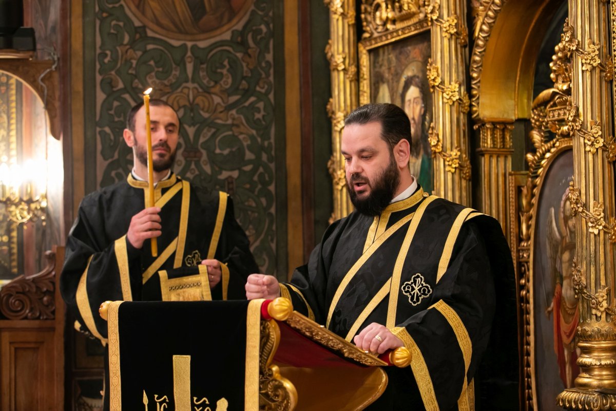 „Denia celor 12 Evanghelii” la Catedrala Patriarhală 250400