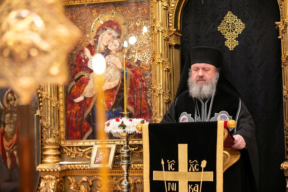 „Denia celor 12 Evanghelii” la Catedrala Patriarhală 250413