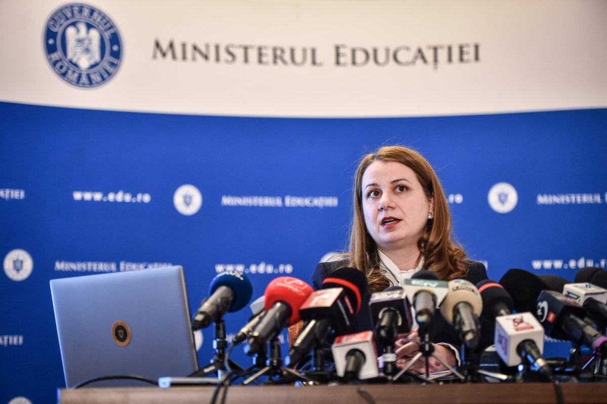 Fenomenul violenței școlare. Răspunderea va fi și a familiei 250209