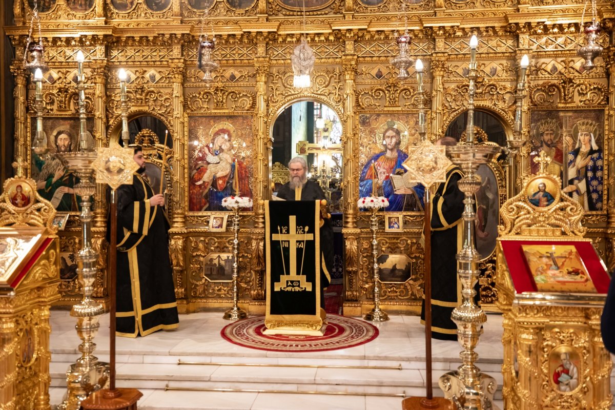 Vecernia scoaterii Sfântului Epitaf la Catedrala Patriarhală 250425