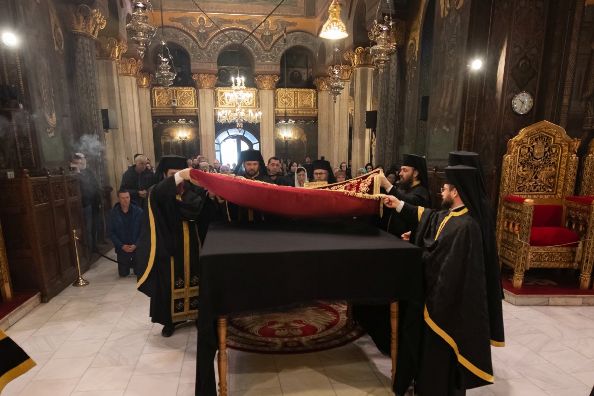 Vecernia scoaterii Sfântului Epitaf la Catedrala Patriarhală 250434