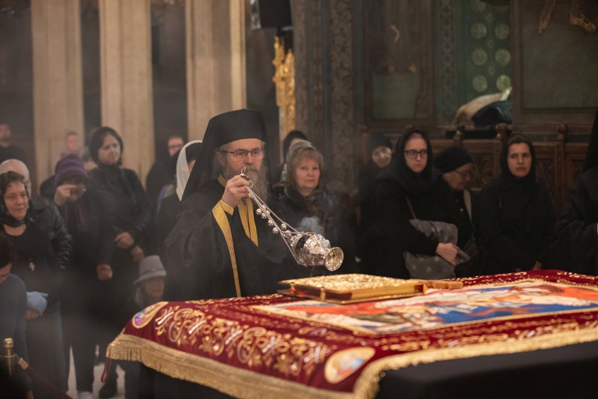 Vecernia scoaterii Sfântului Epitaf la Catedrala Patriarhală 250440