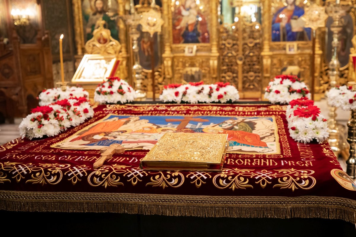 Vecernia scoaterii Sfântului Epitaf la Catedrala Patriarhală 250446