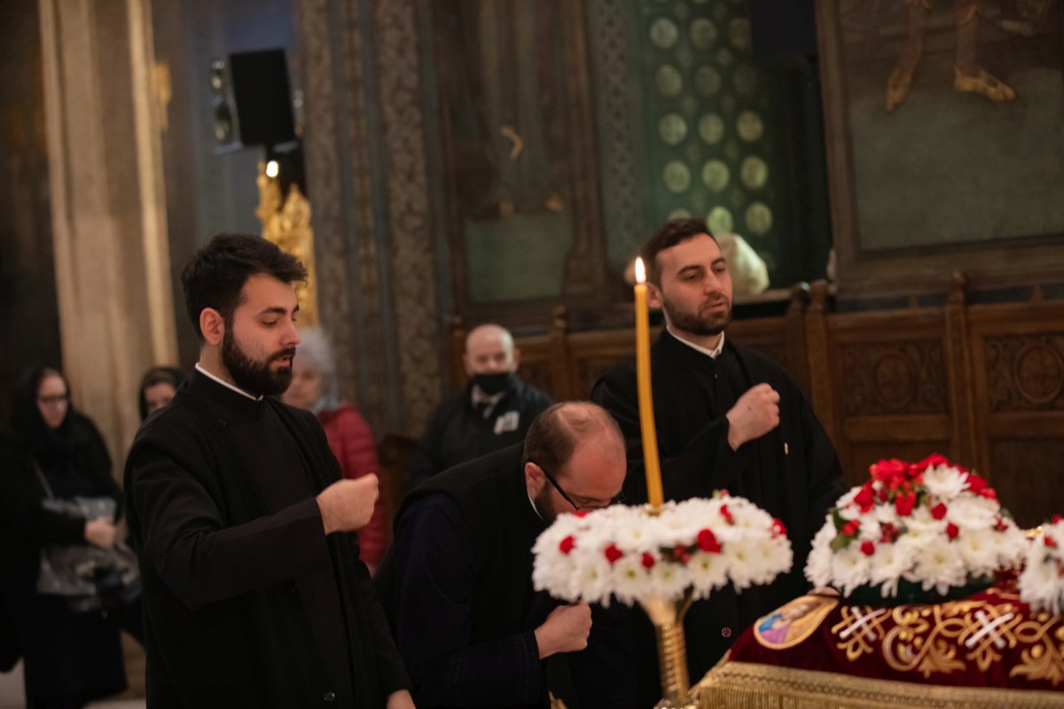 Vecernia scoaterii Sfântului Epitaf la Catedrala Patriarhală 250450