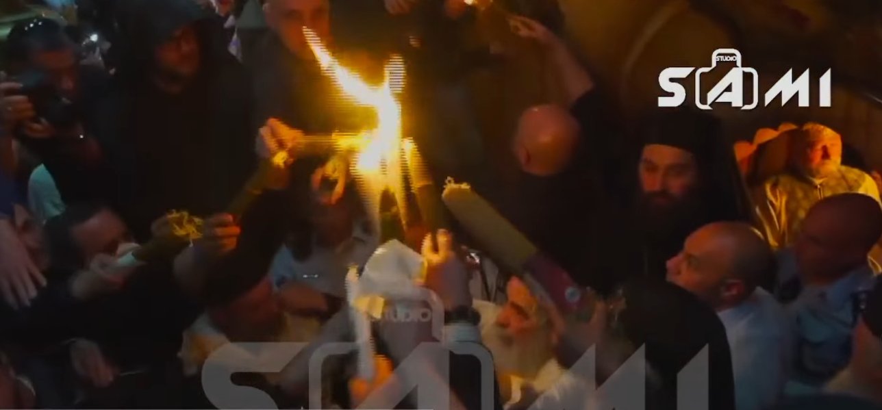 Minunea Sfintei Lumini la Ierusalim 250534