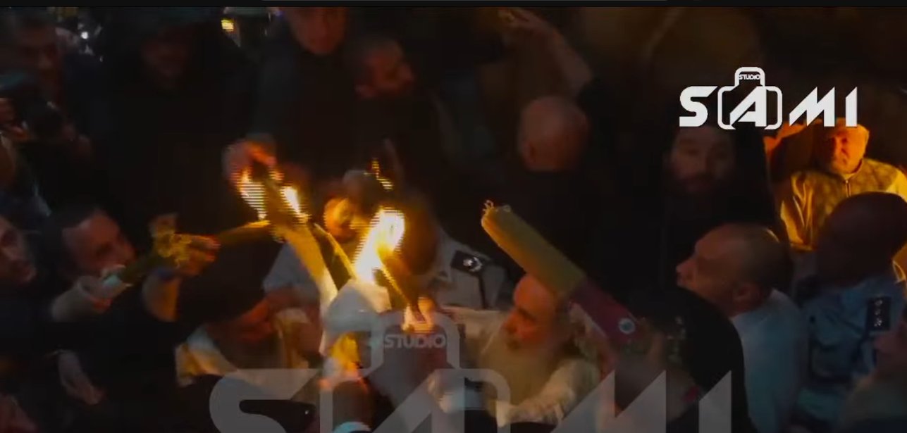 Minunea Sfintei Lumini la Ierusalim 250535