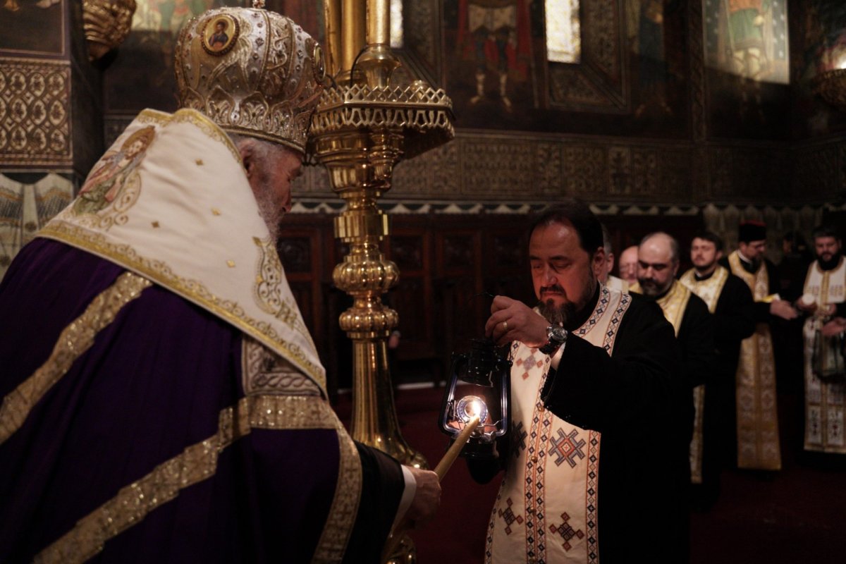 Slujba Învierii Domnului la Catedrala Arhiepiscopală din Galaţi 250689