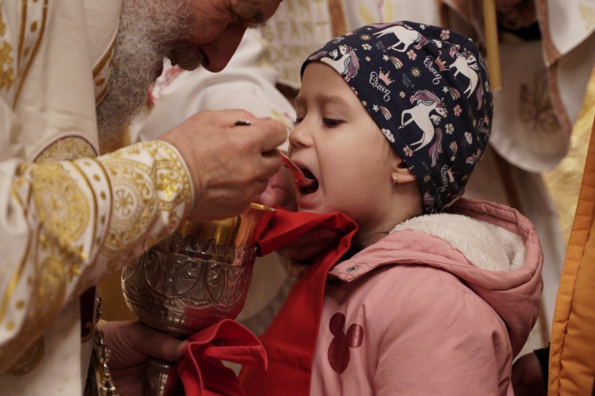 Slujba Învierii Domnului la Catedrala Arhiepiscopală din Galaţi 250711