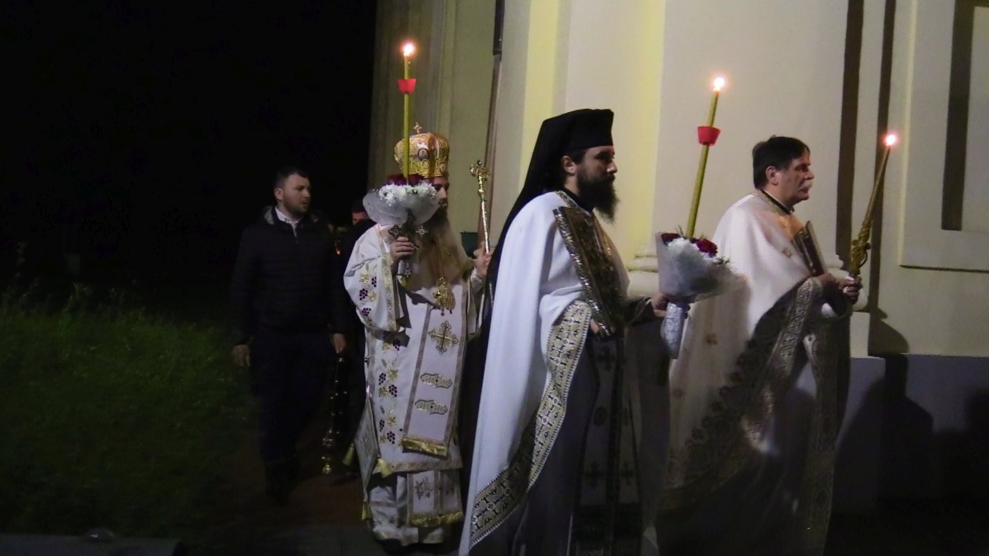 Praznicul Învierii Domnului la Catedrala Episcopală din Giula, Ungaria 251013