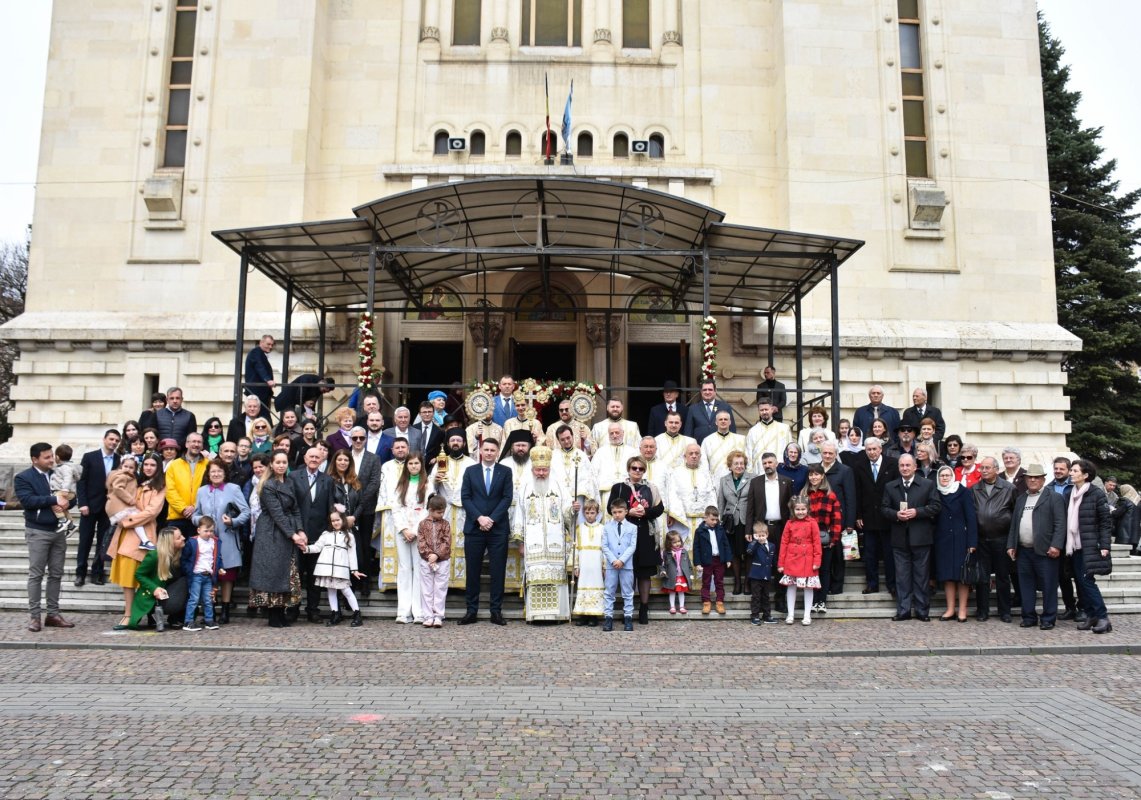 Slujba de Înviere la Catedrala Mitropolitană din Cluj‑Napoca 250994