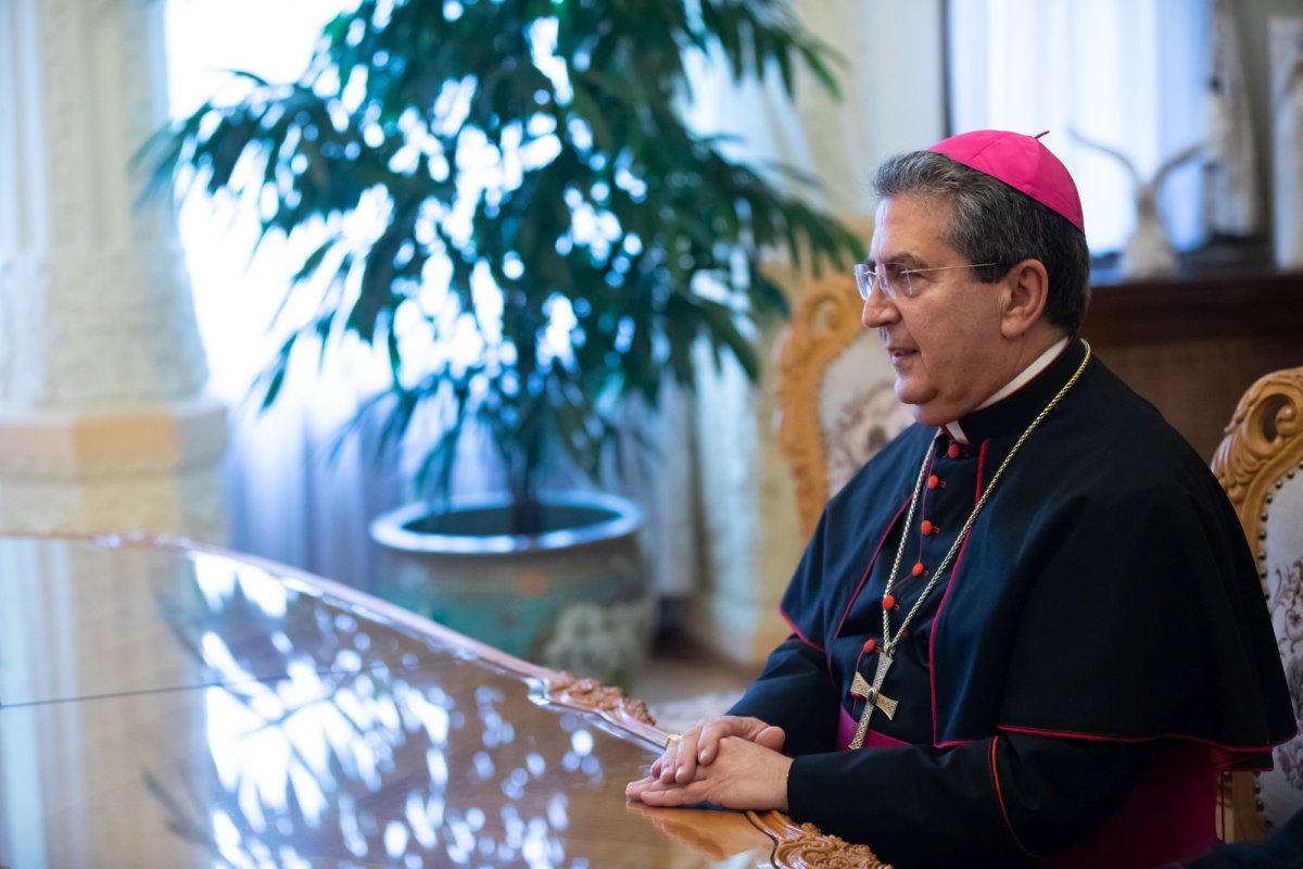 Vizită de rămas-bun a nunțiului apostolic  în România la Reședința Patriarhală 251059