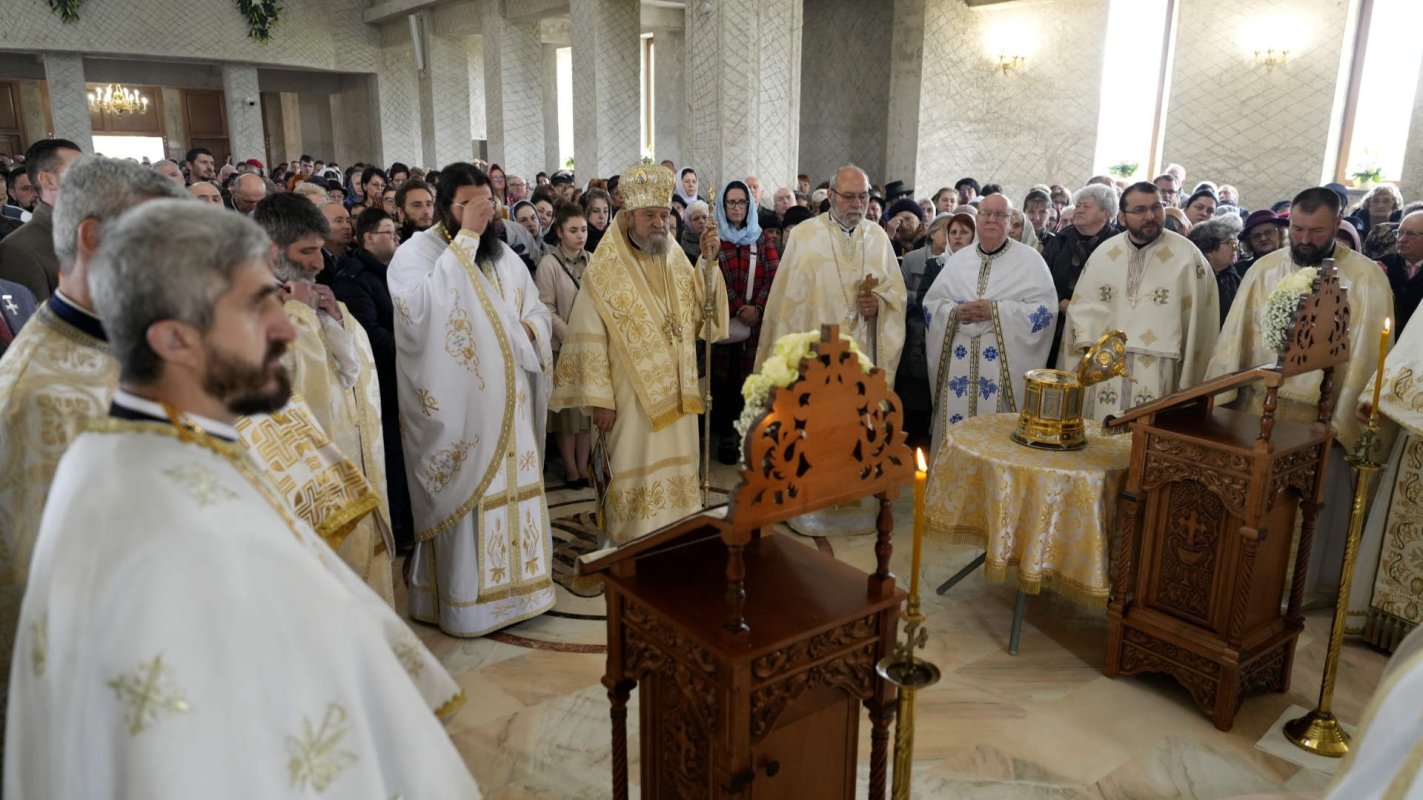 Noua biserică din Hărman, județul Brașov, a fost târnosită 251515