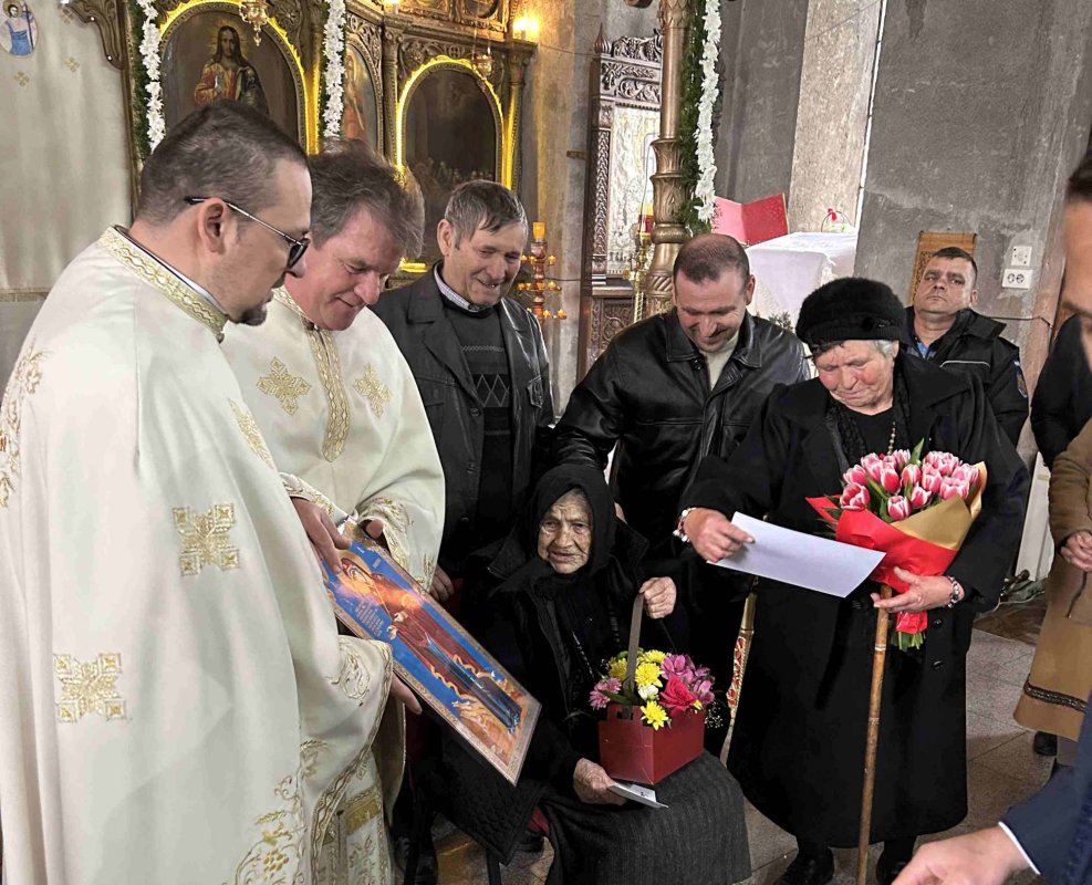 Moment aniversar într‑o parohie prahoveană 251604