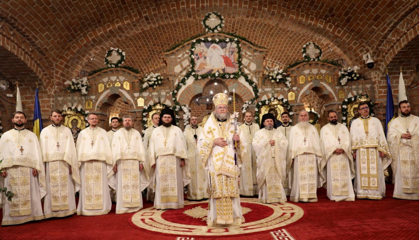 Praznicul Învierii la Catedrala „Sfânta Treime” din Baia Mare 251567