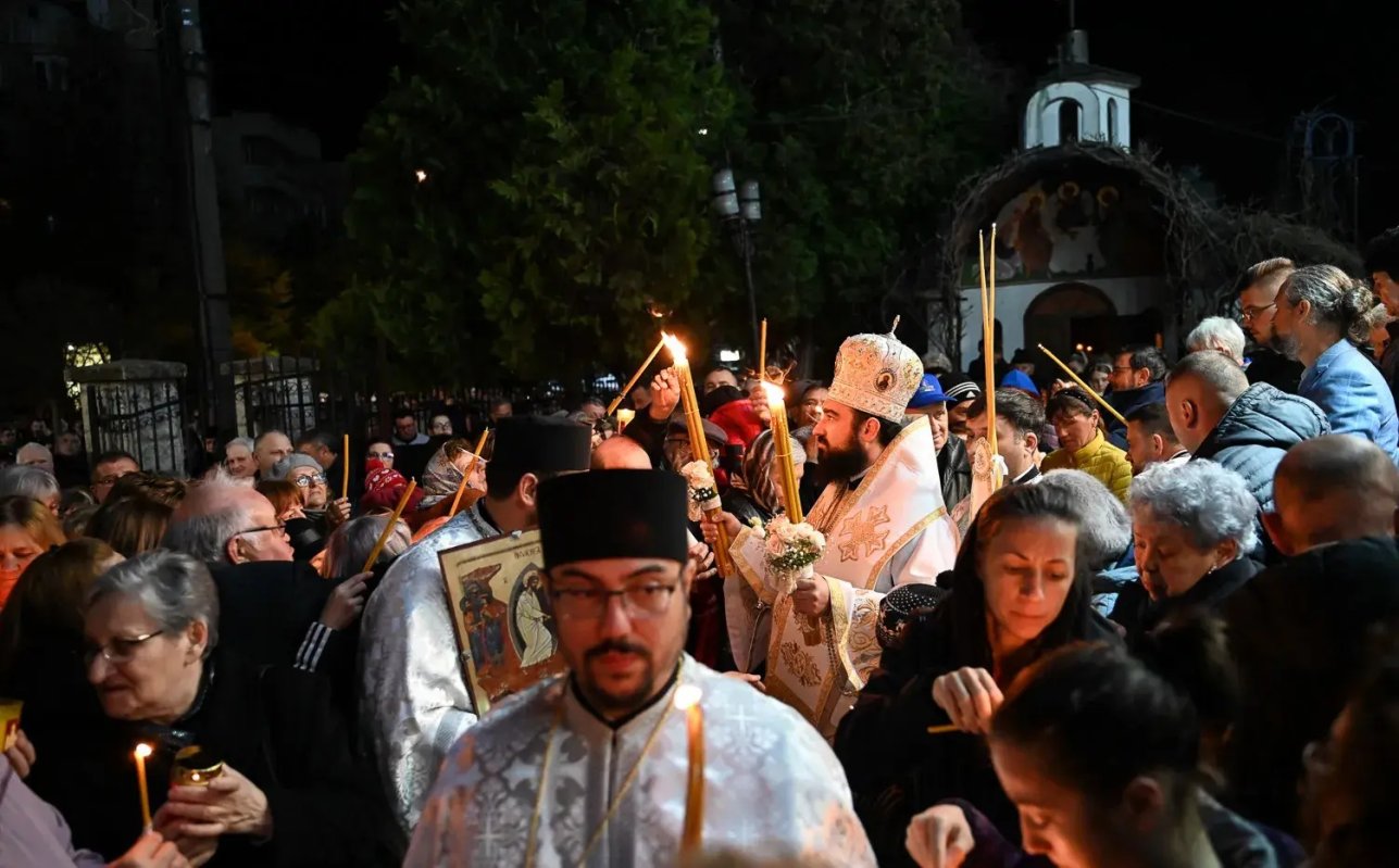 Slujirile ierarhilor hunedoreni în Episcopia Devei şi Hunedoarei 251584