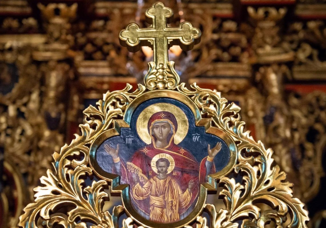 Maica Domnului, izvor de viaţă dătător 251627