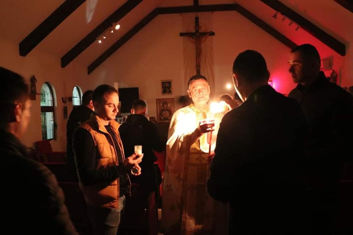 Paștele la militarii români din Kosovo 251720