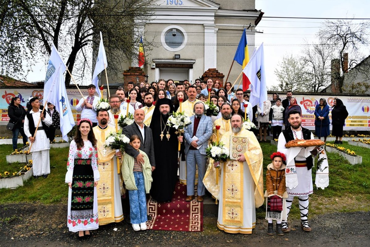 „Paştele tinerilor” în Episcopia Caransebeşului 251722