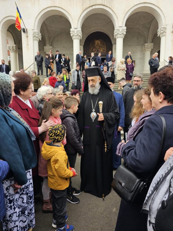Slujiri în Arhiepiscopia Alba Iuliei, în Săptămâna luminată 251650