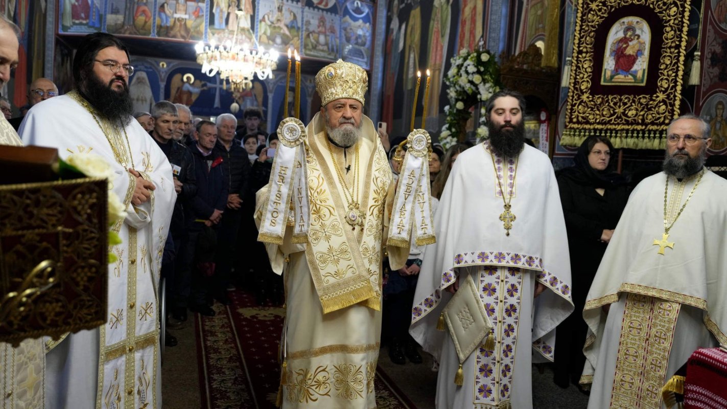 Târnosire şi binecuvântări arhiereşti în județul Brașov 251675