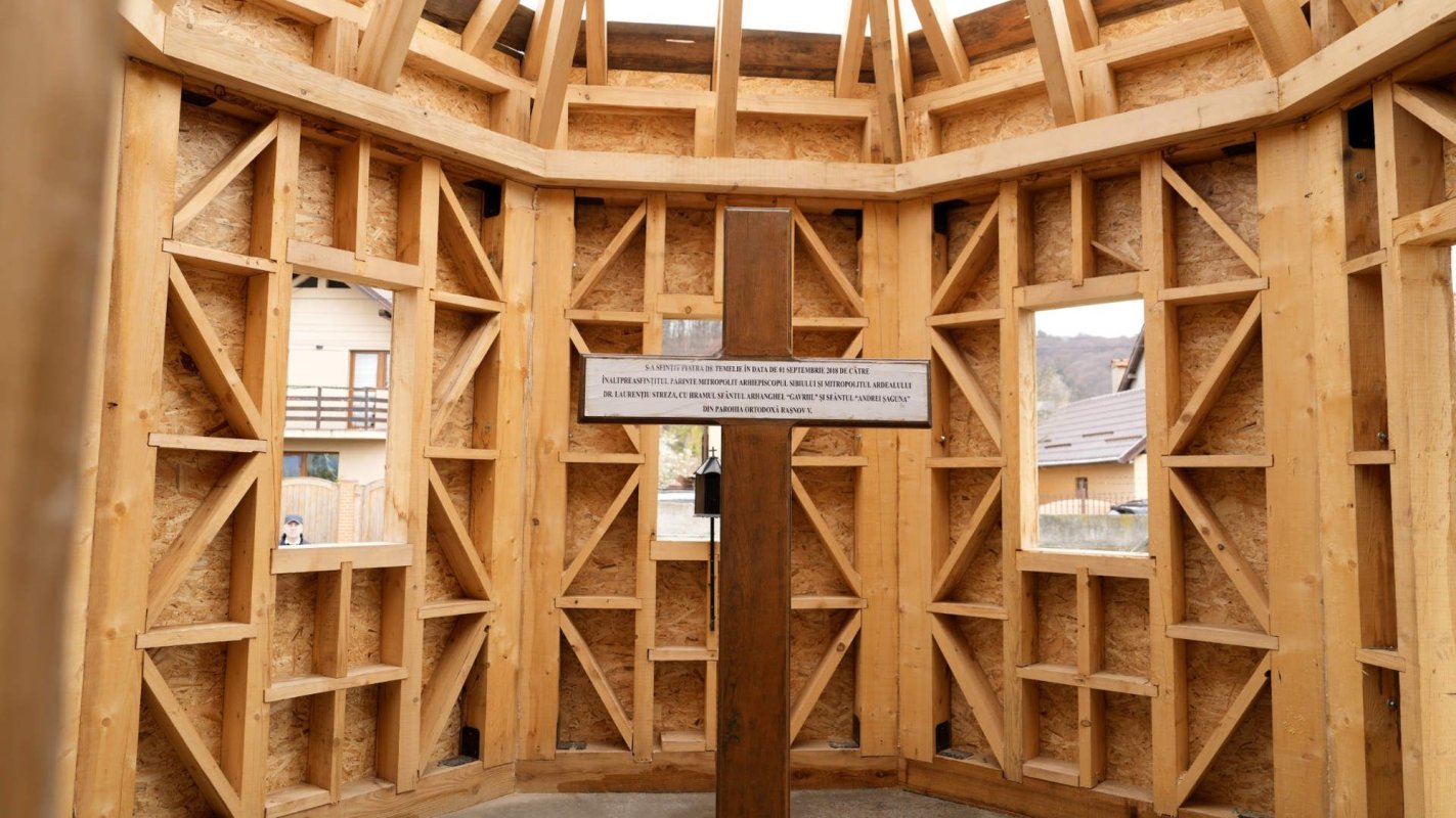 Târnosire şi binecuvântări arhiereşti în județul Brașov 251684