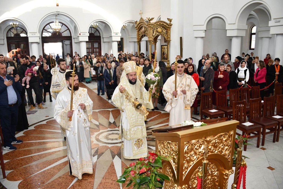 Hramul Catedralei Episcopale din Caransebeș 252038