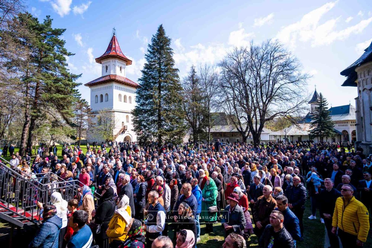 Catedrala Arhiepiscopală din Suceava și-a sărbătorit hramul istoric 252088